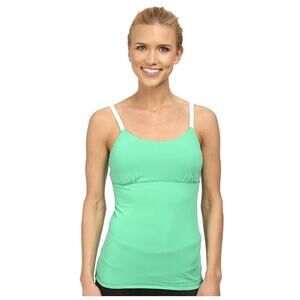 PRANA NWT Nixie Top Yoga Cool Green Size Medium W1NIXI115